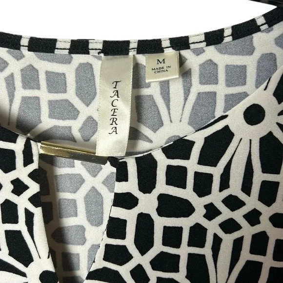 Tacera dress  ,Med ,midi , shift,
geometric ,trim , - Picture 3 of 13